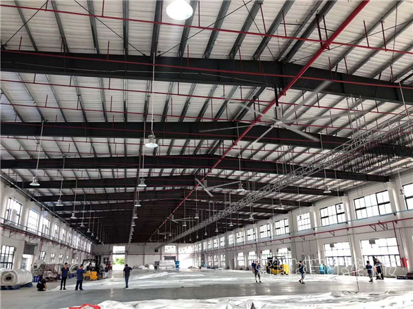 瑞泰風扇機組合，瑞泰風工業大風扇，蒸發式工業冷風機,通風降溫設備，高大型廠房車間通風降溫