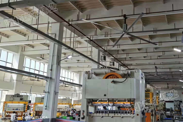 襄陽廠房降溫-襄陽車間降溫-工業大風扇-大型工業風扇-瑞泰風工業大風扇